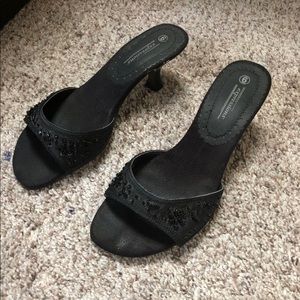 Black womens gently used high heels